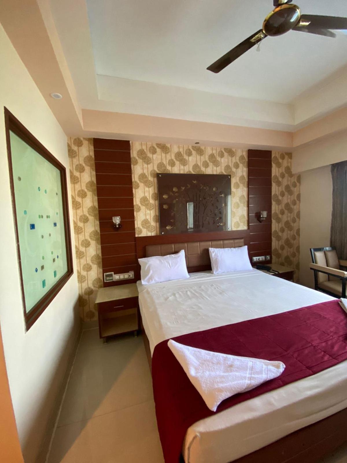 Maya Residency